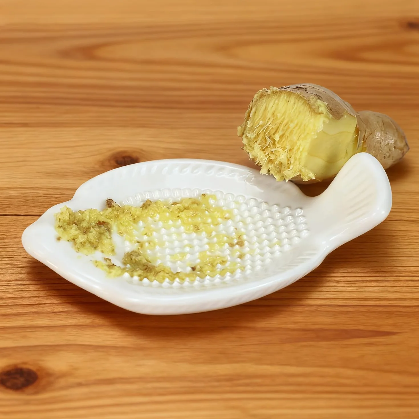 Tarka ceramiczna w kształcie ryby, ceramiczna tarka do imbiru, dostarczana ze szczotką, tarka do czosnku, owoców, tarki do warzyw, imbiru, czosnku, cebuli