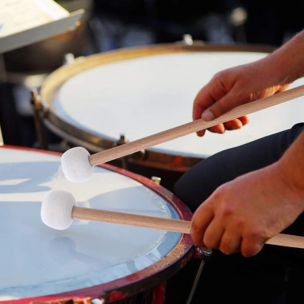 Młotek Młotkowy, 2 szt. Zestaw Młotków Perkusyjnych z Miękkiego Filcu Biały Filc Kotły Werbel Akcesoria do Instrumentów Muzycznych Pałeczki do Kotłów dla Dorosłych Pałki do
